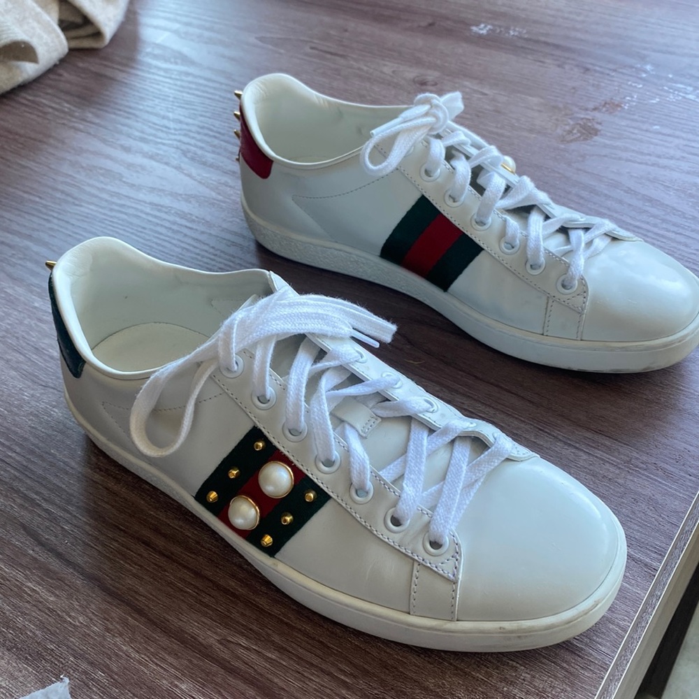 Gucci sneakers